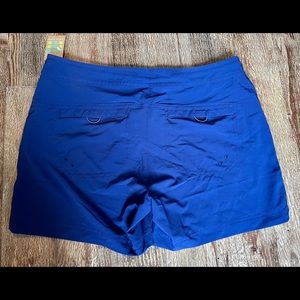 Title Nine Brand New Rogue Short 5” Size 8